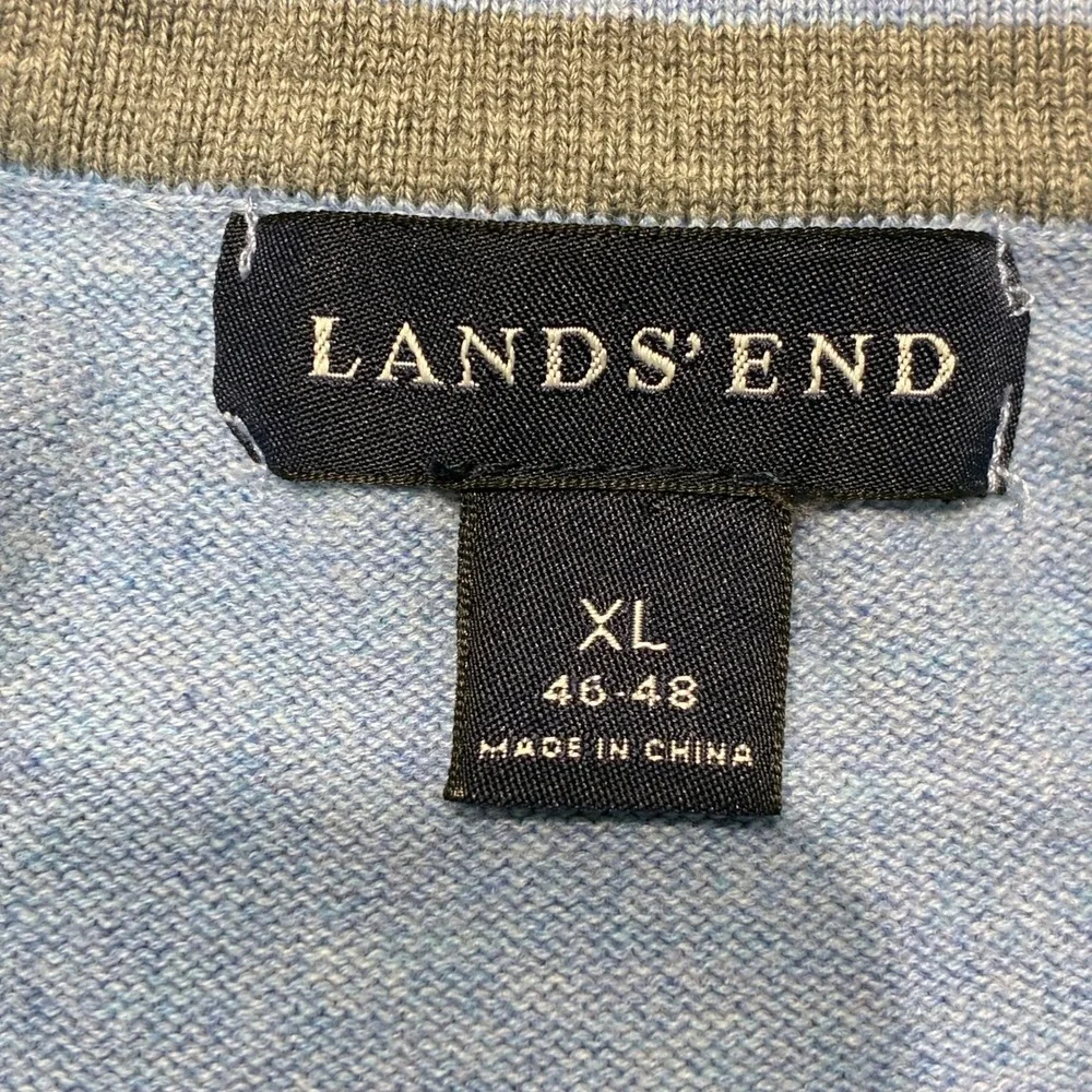 Lands End Sweater Mens XL Light Blue V-Neck Long‎ Sleeve Pullover Preppy